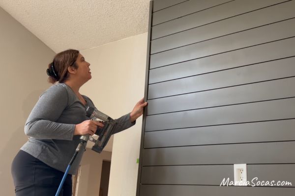 adding corner pieces to shiplap fireplace 