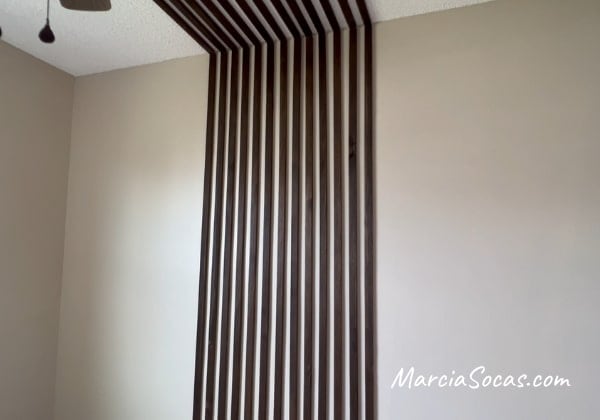 wood feature wall extending to ceiling